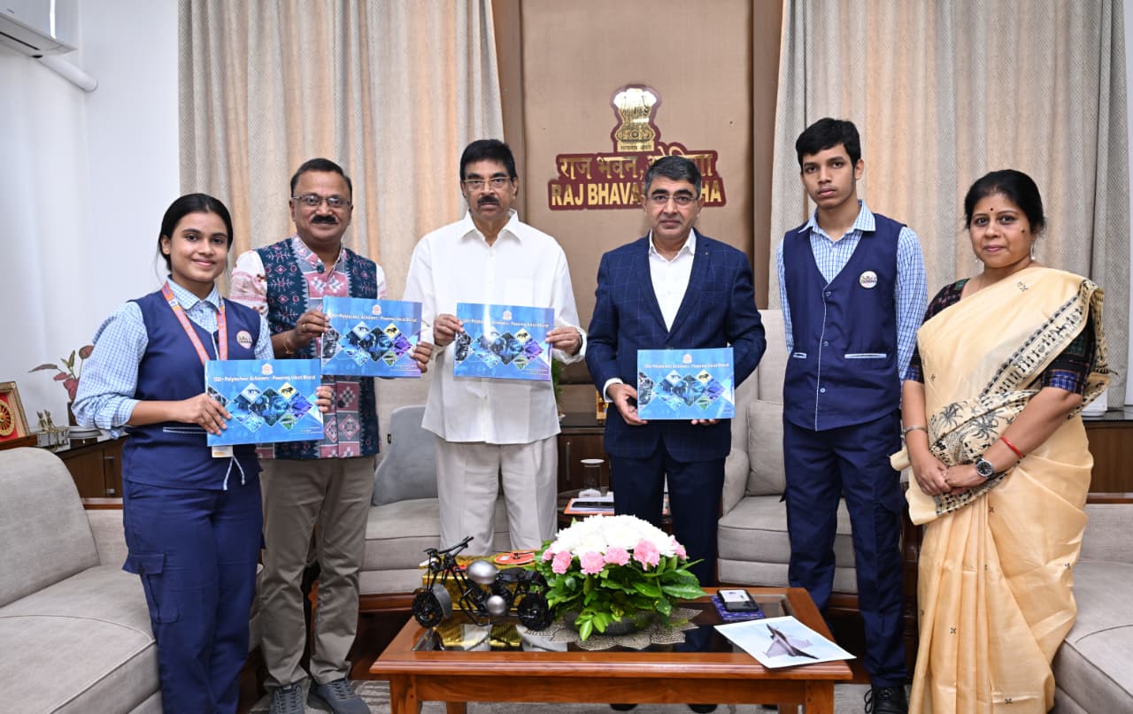 Honourable Governor Dr. Hari Babu Kumbhapaty today launched the book “500-Polytechnic Achievers, Powering Vikshit Bharat,” authored by Dr. Rajat Kumar Panigrahy, Principal of Government Polytechnic Bhubaneswar, at the Raj Bhavan, in the presence of the Commissioner-cum-Secretary, SDTE Odisha. On this occasion, two models created by students from automobile scrap materials were presented to the Honourable Governor, demonstrating student innovation and skill. The event highlighted the institution’s role in fostering technical talent and supporting India’s vision of a developed nation.